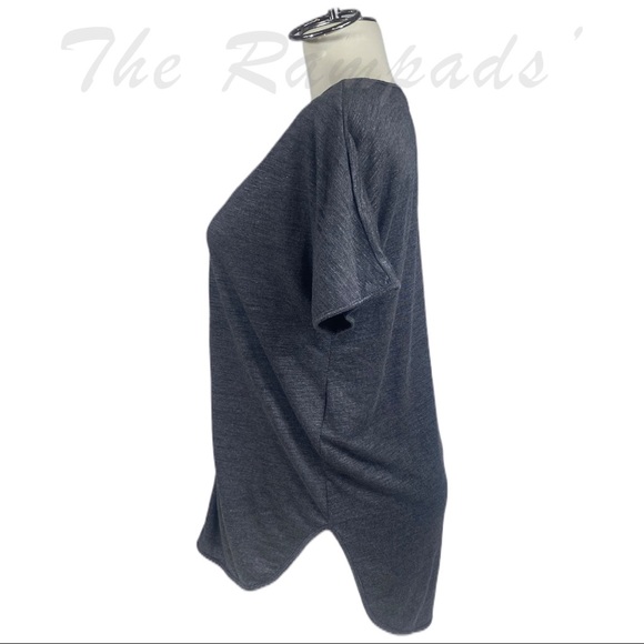 Banana Republic Gray Shimmery Blouse Size Small - Picture 4 of 8